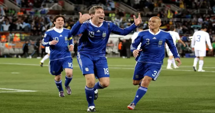 克拉诺vs比尔森彼得林直播_克拉诺vs比尔森彼得林直播频道高清在线_免费高清克拉诺vs比尔森彼得林直播赛事-24直播